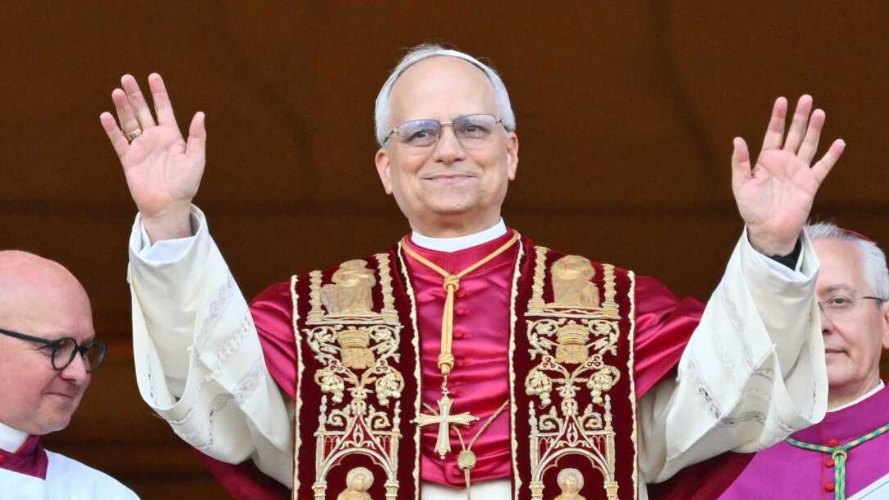 Berapa gaji Paus Leo XIV?