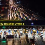 Arus Mudik Meningkat, Contraflow Diberlakukan di Tol Jakarta-Cikampek Malam Ini.