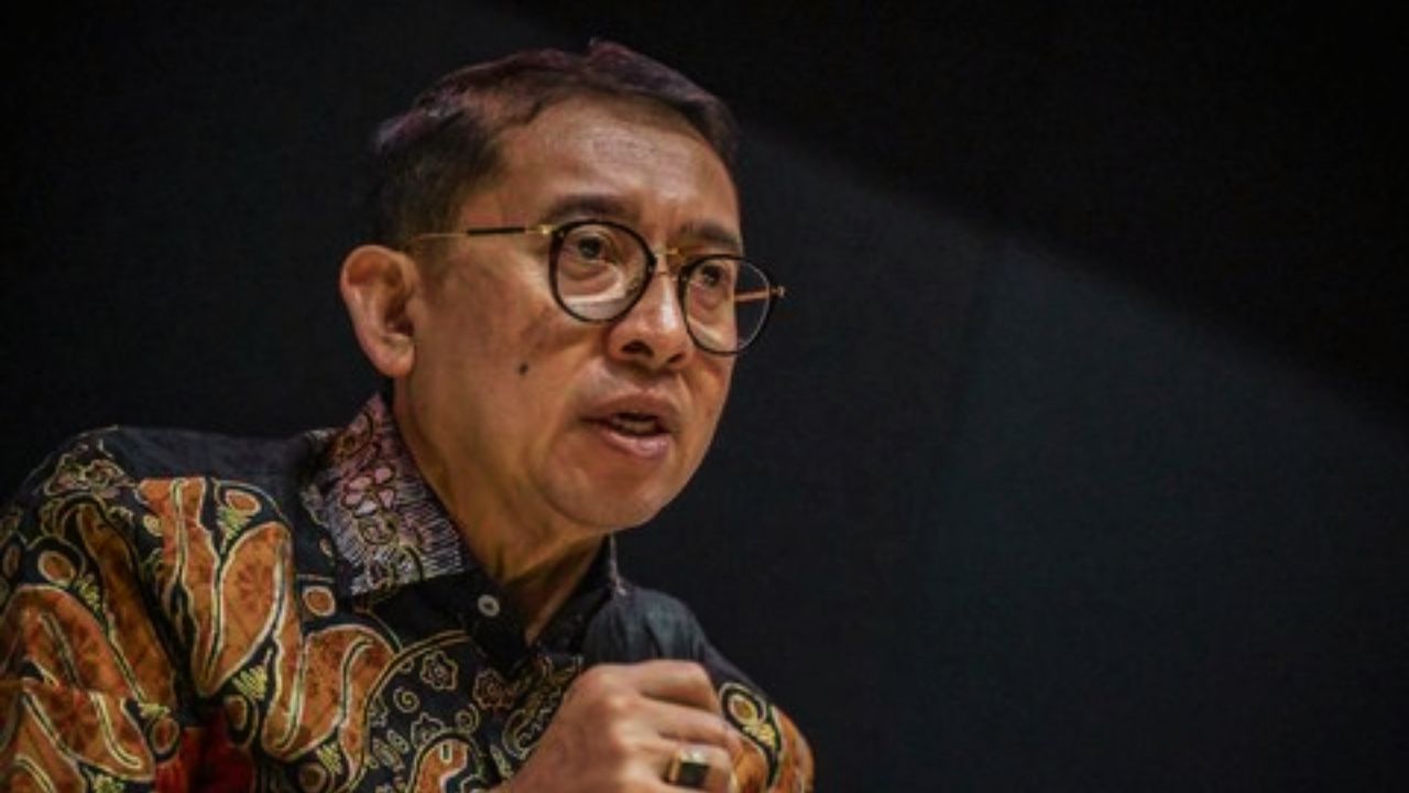 Fadli Zon Garap Aturan agar Film Indonesia Tidak Cepat Masuk Streaming.