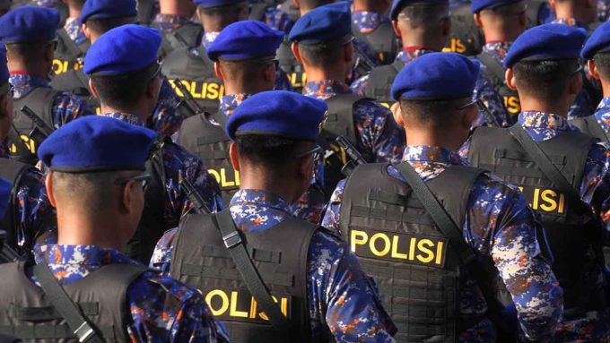 Pemerintah dan DPR Sepakati Polisi Aktif Dapat Mengisi Jabatan Sipil Tertentu dalam Revisi UU Polri.